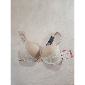 Essential Bodywear Piper Push-Up Bra, style #8518.  Nude NWT‎